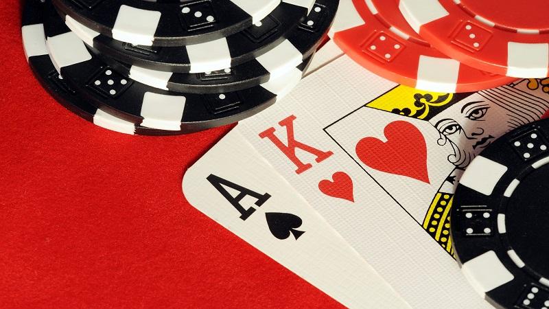 Poker Texas Xếp Hạng và Tầm quan trọng của Vị trí